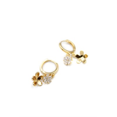 Zirkon Taşlı Çiçek Küpe -...